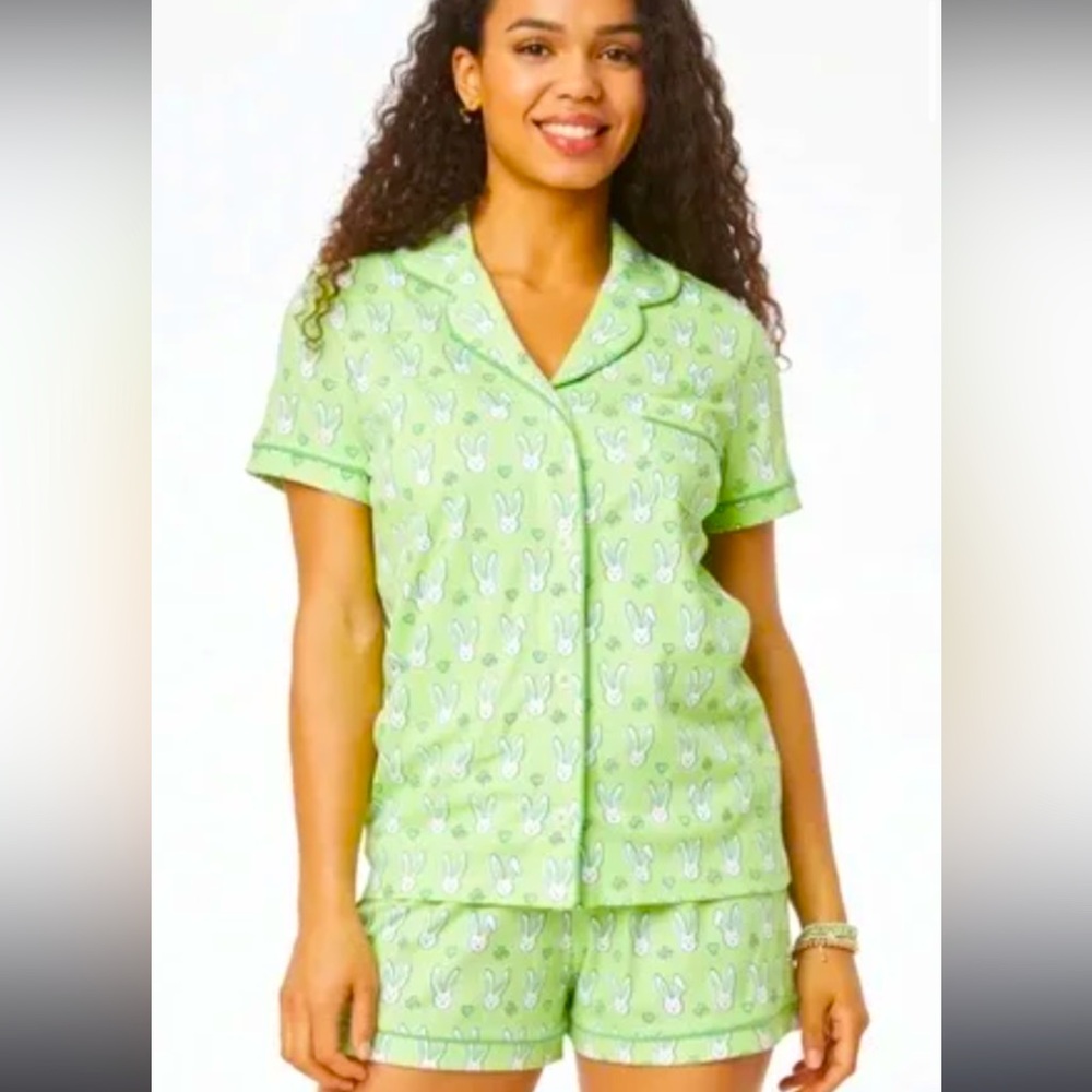 Roller Rabbit short sleeve pajama set
